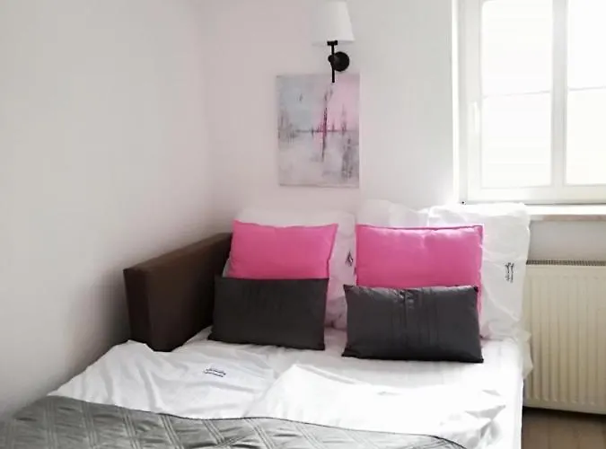 Apartament Kowalska Hotell *